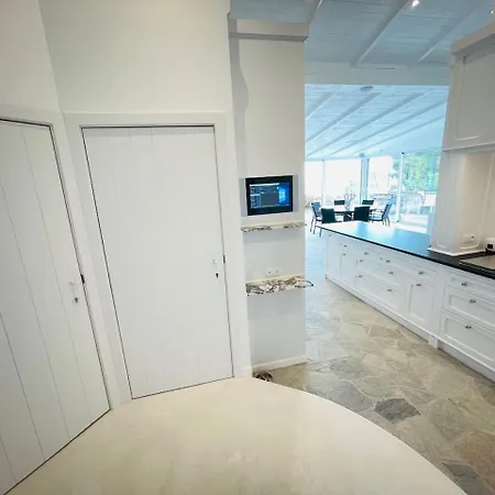 4 A Pres De Monaco Villa